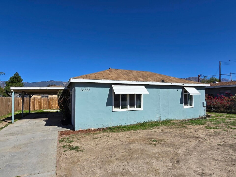 26210 6th St-Unit -a4b23d47-f477-11e9-82d3-c81f66d074c8 in Highland, CA - Foto de edificio