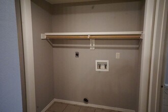 2233 Alma Blvd-Unit -2 in Van Buren, AR - Building Photo - Building Photo
