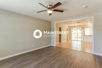 6831 Blue Lake Dr in San Antonio, TX - Building Photo - Building Photo