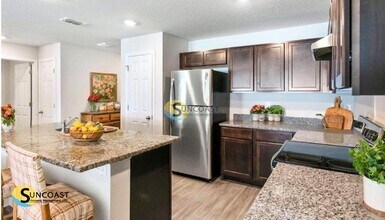 8 Riding Pl in Palm Coast, FL - Building Photo - Building Photo