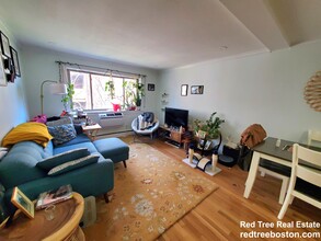 329 Harvard St, Unit 27 in Cambridge, MA - Building Photo - Building Photo