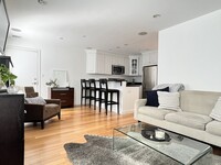 366 W 2nd St, Unit 3 in Boston, MA - Building Photo - Building Photo