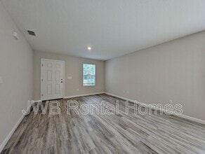 6418 Paragon St in Jacksonville, FL - Building Photo - Building Photo