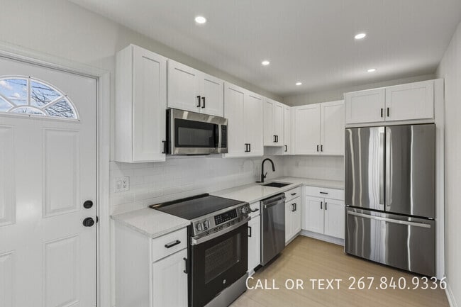 507 Washburn Ave in Baltimore, MD - Foto de edificio - Building Photo