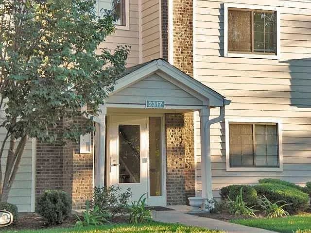 2317 Vicente Ct in Columbus, OH - Foto de edificio