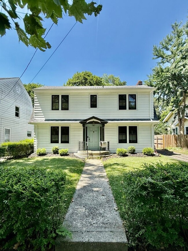 property at 1002 Short Rd