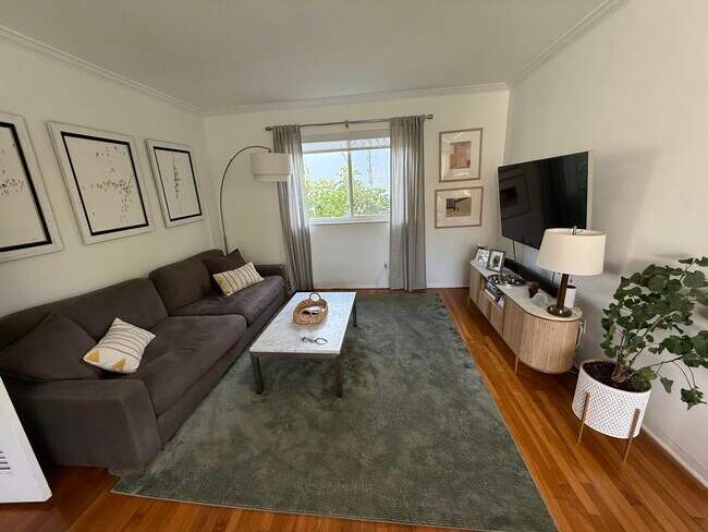 3921 Meridian Ave in Miami Beach, FL - Building Photo - Building Photo