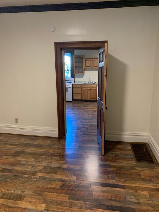 331 Atwood St in Pittsburgh, PA - Building Photo