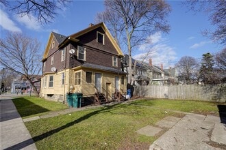 461 Parsells Ave in Rochester, NY - Building Photo - Building Photo