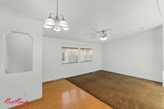 180 N 1100 E in Washington, UT - Foto de edificio - Building Photo