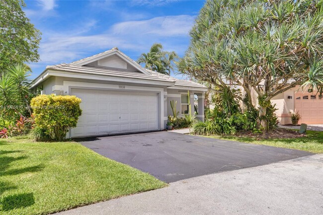 property at 8820 Woodside Ct