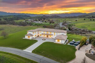 7778 Laguna Heights Ct in Sunol, CA - Building Photo
