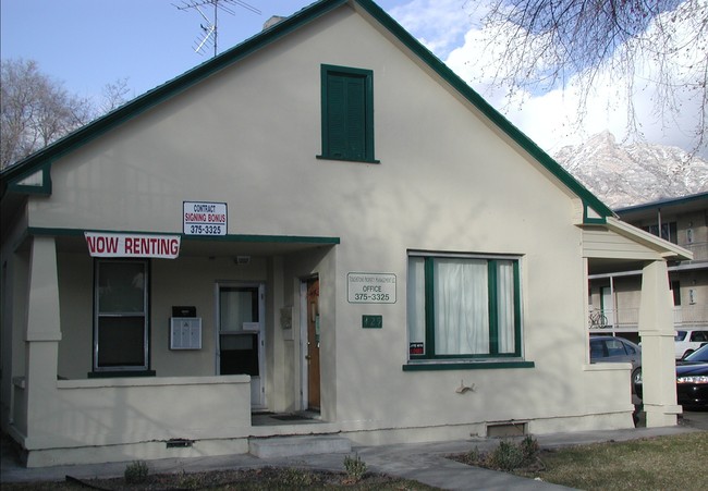 Crown Apartments in Provo, UT - Building Photo - Building Photo