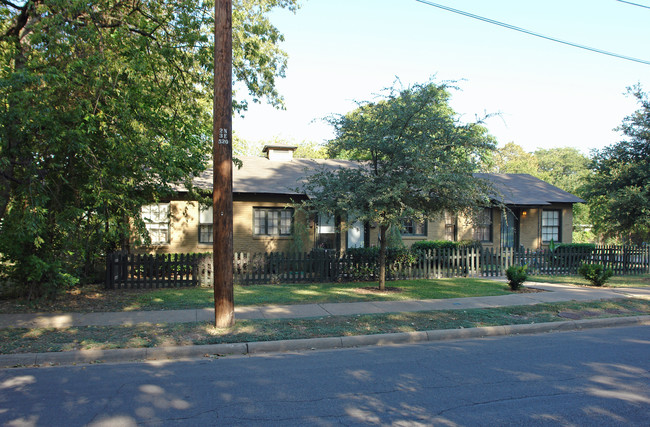 4731 Victor St in Dallas, TX - Foto de edificio - Building Photo