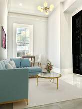 The Lauren Luxury Apartments in New Orleans, LA - Building Photo - Building Photo