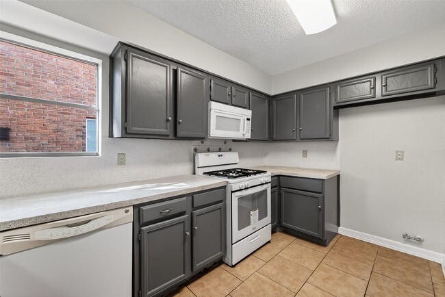 18115 Poppy Trails St