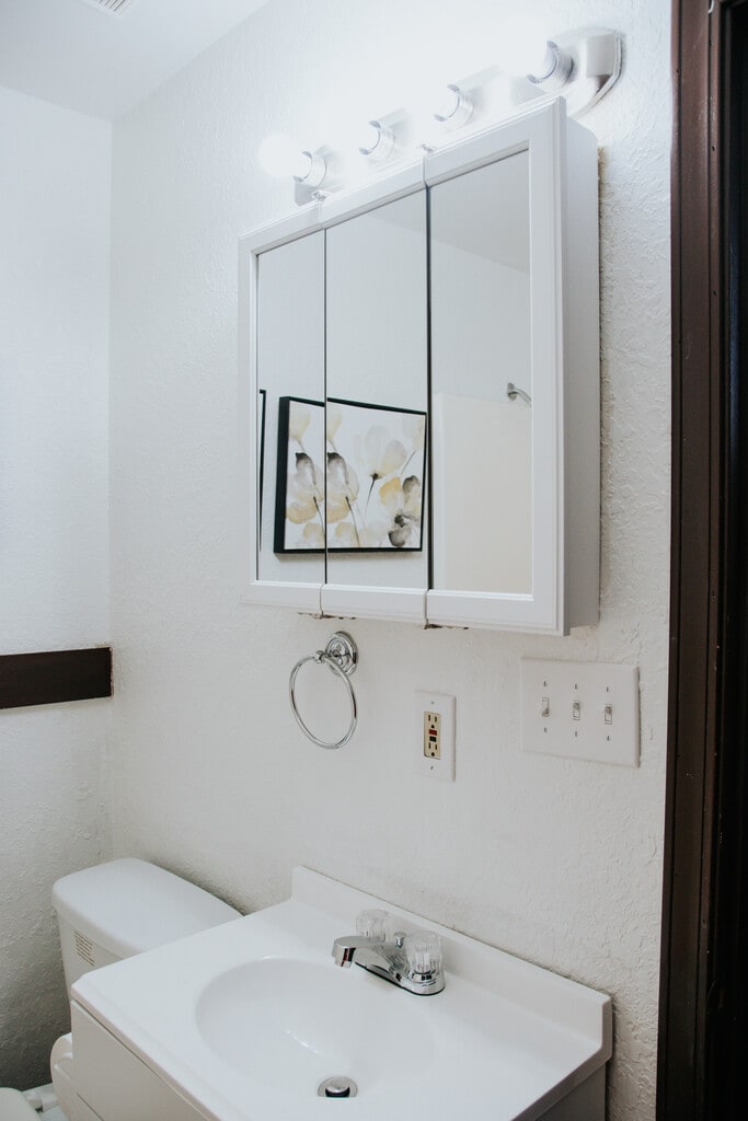 Northland Studios Apartments in Kansas City, MO