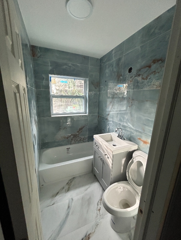 property at 1301 NW 12th St