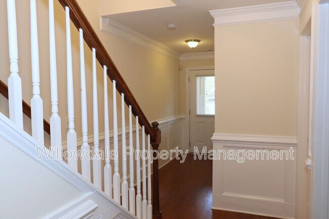 315 Rosapenna Ln in Cary, NC - Building Photo - Building Photo