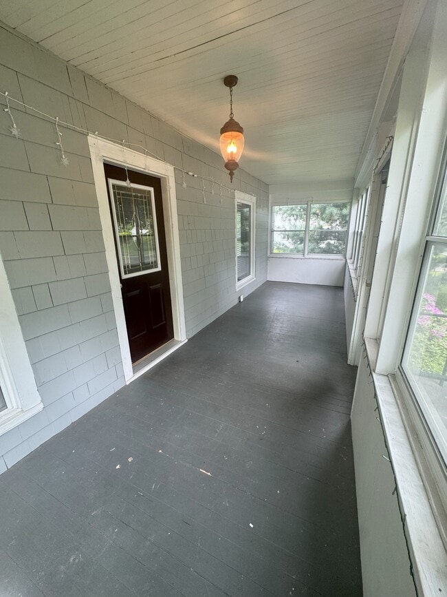 42 Chappell St, Unit Lower in Brockport, NY - Building Photo - Building Photo