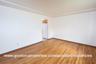 1171 NE 65th Ave in Portland, OR - Foto de edificio - Building Photo