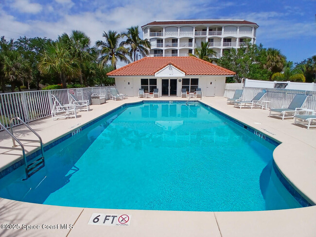 820 Del Rio Way in Merritt Island, FL - Building Photo - Building Photo