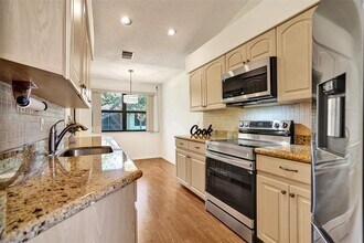 3407 Emerald Oaks Dr in Hollywood, FL - Building Photo - Building Photo