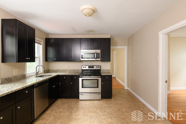 40 Boston Ave, Unit 1, Unit 1