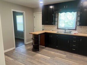 409 Anderson St in Warrensburg, MO - Building Photo - Building Photo