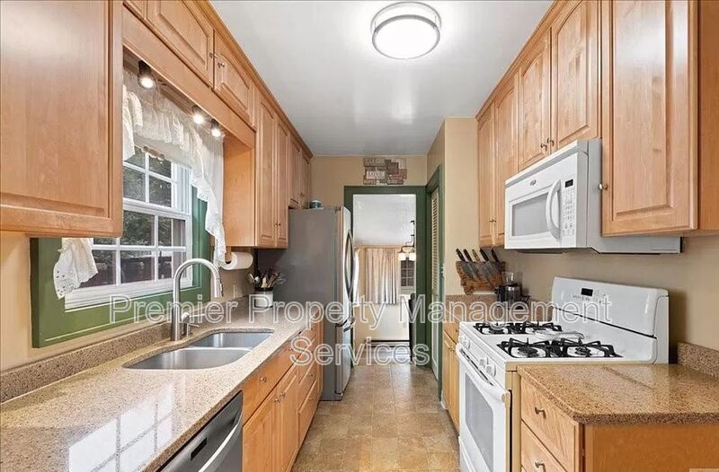 2306 Locust St in Billings, MT - Building Photo