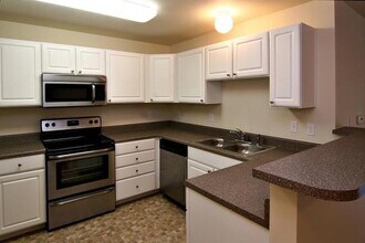 3212 Brookside Dr in Traverse City, MI - Building Photo - Building Photo