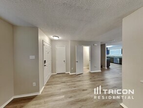 211 Meagan St in Waxahachie, TX - Building Photo - Building Photo