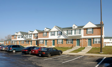 The Heritage in Columbus, OH - Building Photo - Building Photo