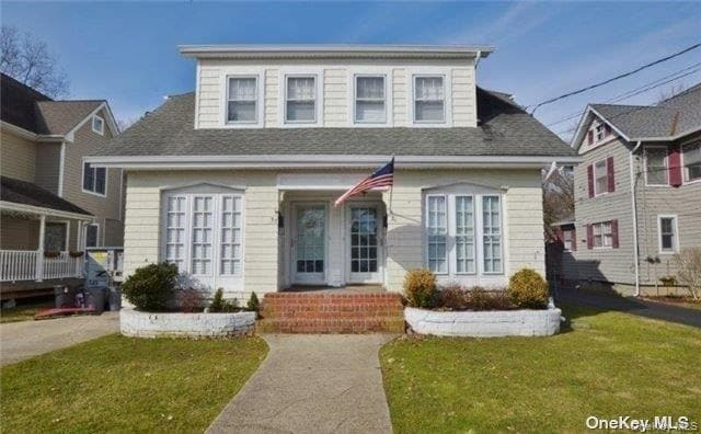 property at 31 Highland Ct