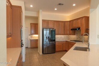 13417 W La Vina Dr in Sun City West, AZ - Building Photo - Building Photo