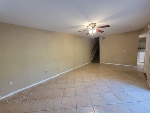 7752 Tamara Lee Ct in Ft. Myers, FL - Foto de edificio - Building Photo