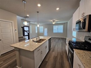 3007 Valley Peak Dr in Houston, TX - Building Photo - Building Photo