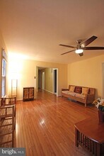 5021 Hayload Ct in Columbia, MD - Building Photo - Building Photo