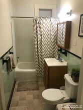 1495 Beacon St, Unit 1 in Brookline, MA - Building Photo - Building Photo