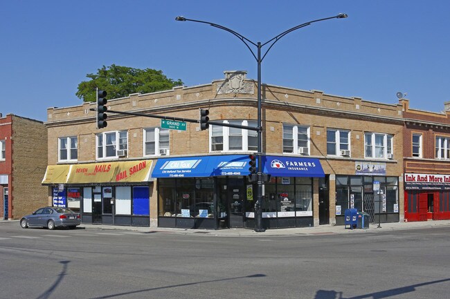 3962-3966 W Grand Ave in Chicago, IL - Building Photo - Building Photo