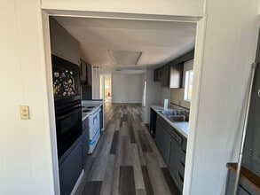 64180 Thomas Ave in Desert Hot Springs, CA - Building Photo - Building Photo