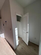 417 Lake Sweetwater Ln in Buda, TX - Building Photo - Building Photo