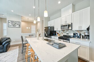 882 Fortune St in Houston, TX - Building Photo - Building Photo