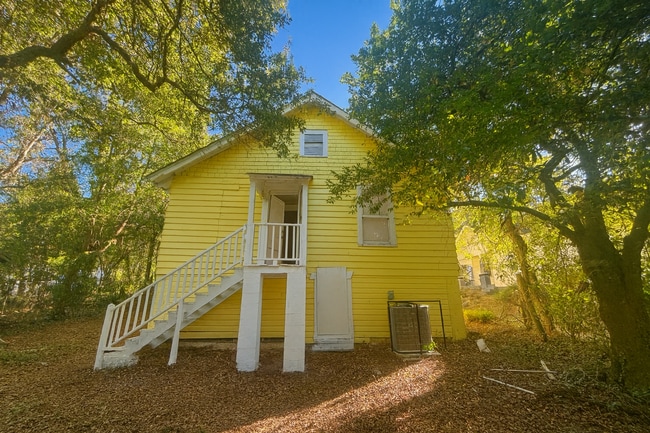 property at 2719 Beech Ave