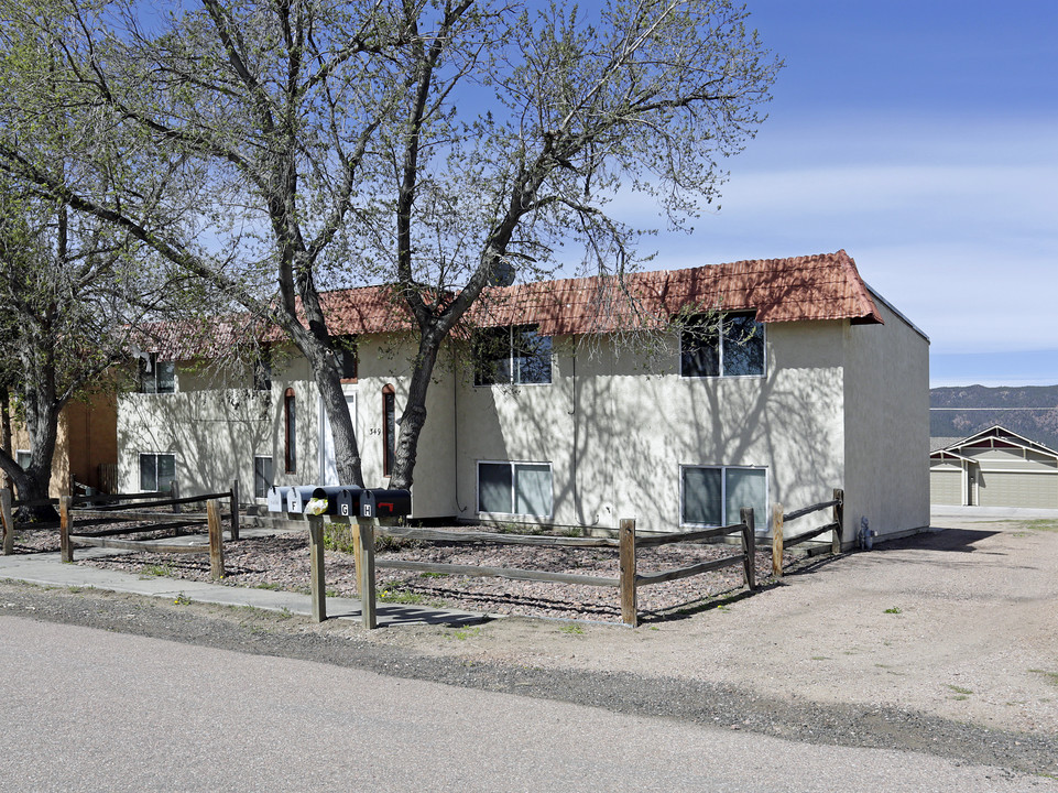 349 Woodworth St in Monument, CO - Building Photo