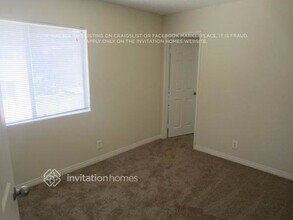 17140 Farwell St in Fontana, CA - Foto de edificio - Building Photo