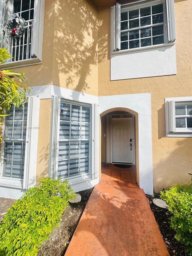 14345 SW 57th Ln in Miami, FL - Building Photo - Building Photo