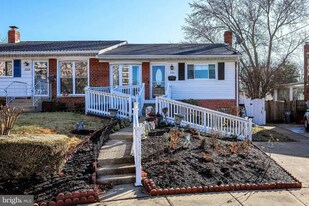 134 Jasper Pl in Alexandria, VA - Building Photo