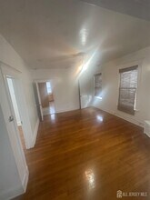 104 Welton St in New Brunswick, NJ - Building Photo - Building Photo