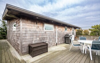59 Leeton Rd in Amagansett, NY - Building Photo - Building Photo